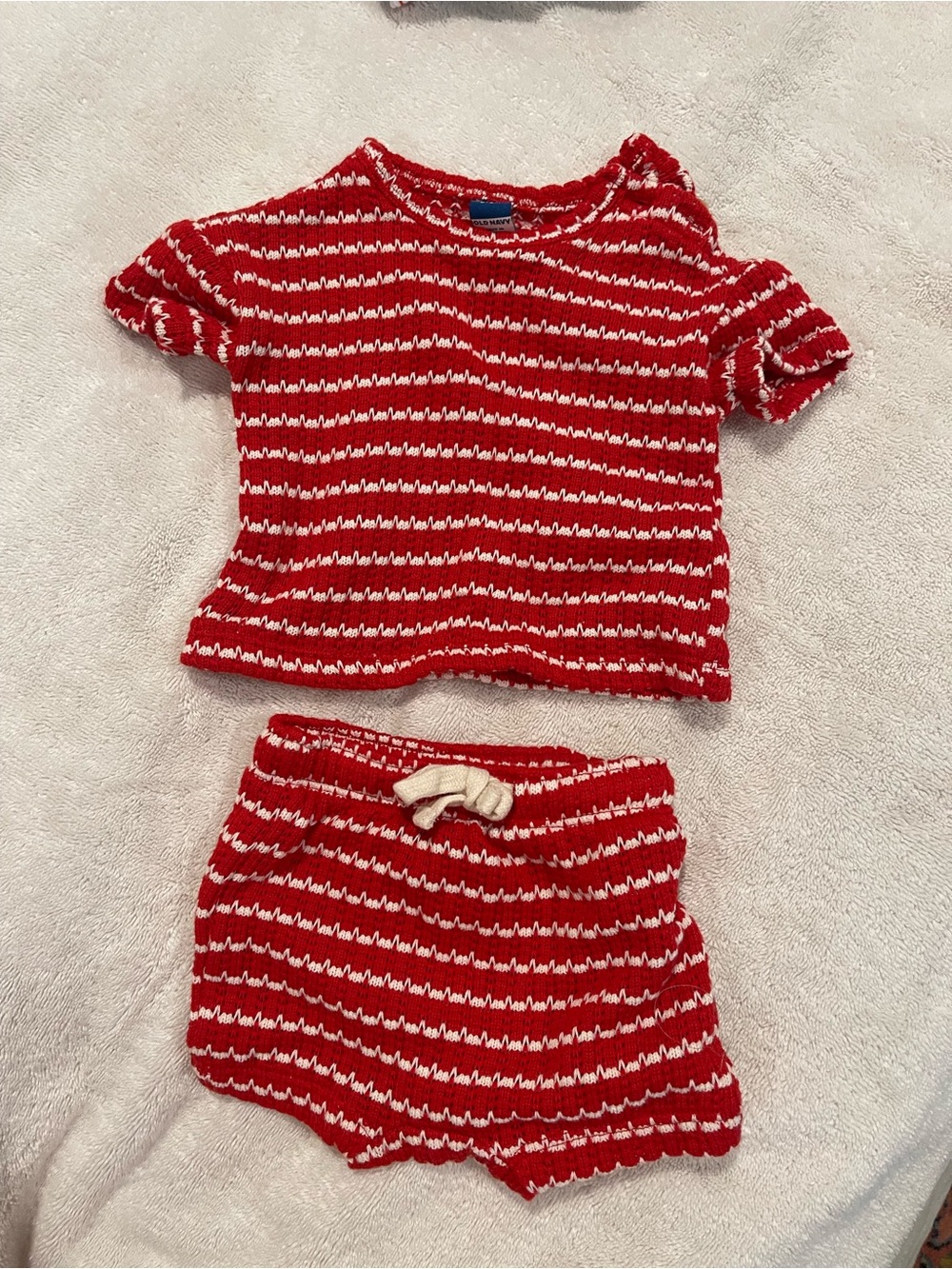 0-3 month baby Old Navy Red & White Striped Knit Pajama Set